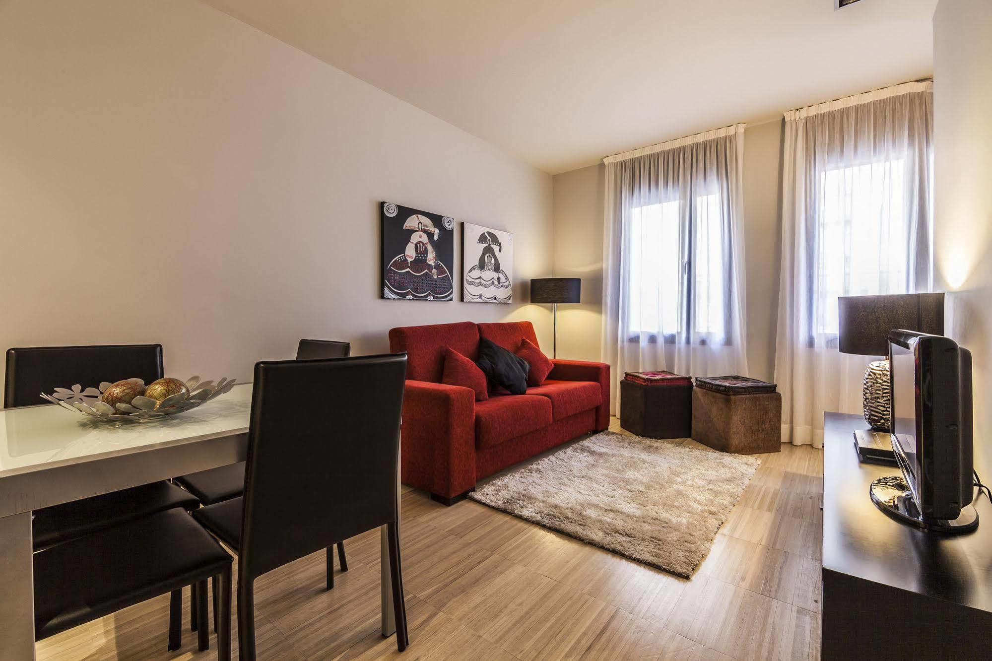Mh Apartments Sant Pau Barcelona Exterior photo