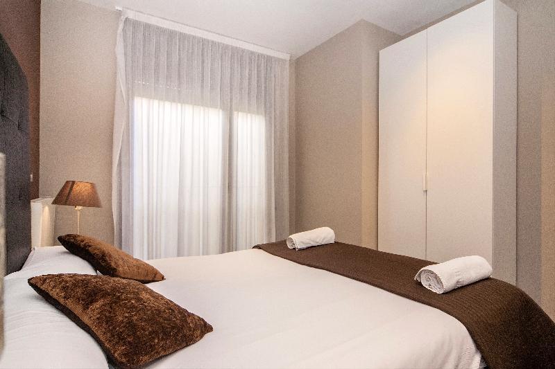 Mh Apartments Sant Pau Barcelona Exterior photo